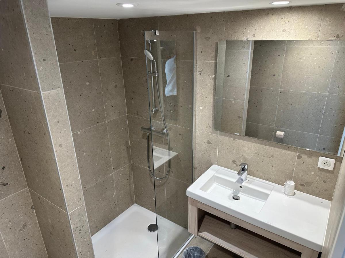 Hotel Akena Chauray-Niort ภายนอก รูปภาพ